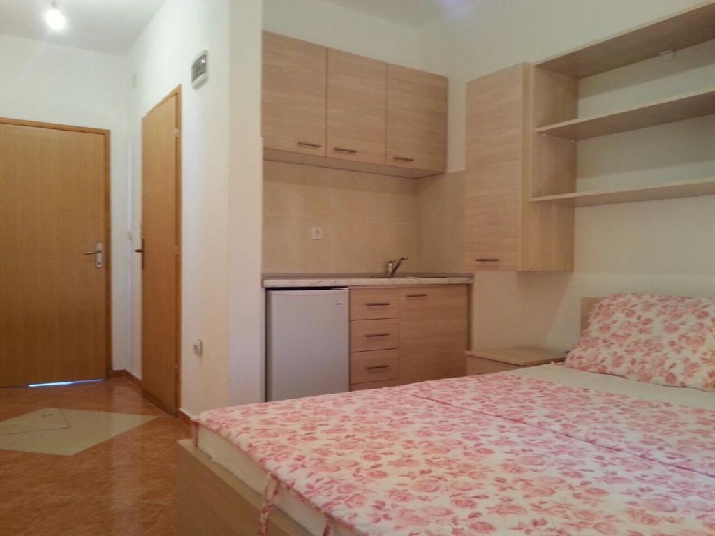 Apartments Nurkovic Dobra Voda Cameră foto